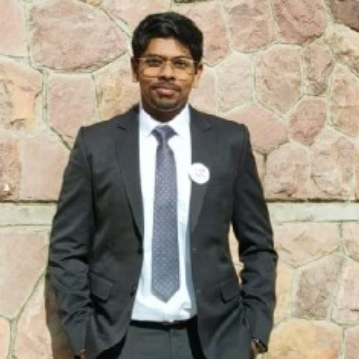 Dr. Pratik Taran
